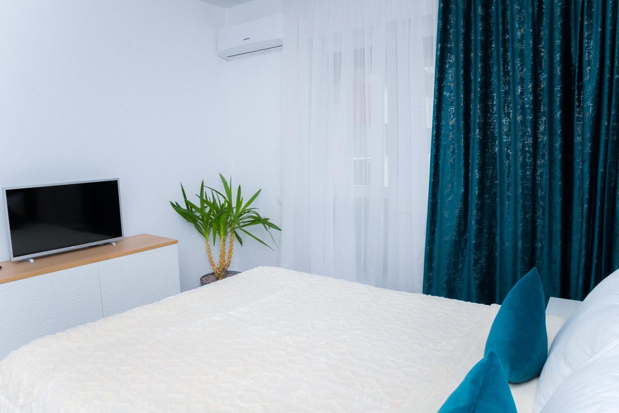 Elysian Urbanscape Brown, 2 Rooms, Near Bucharest Chiajna Luaran gambar