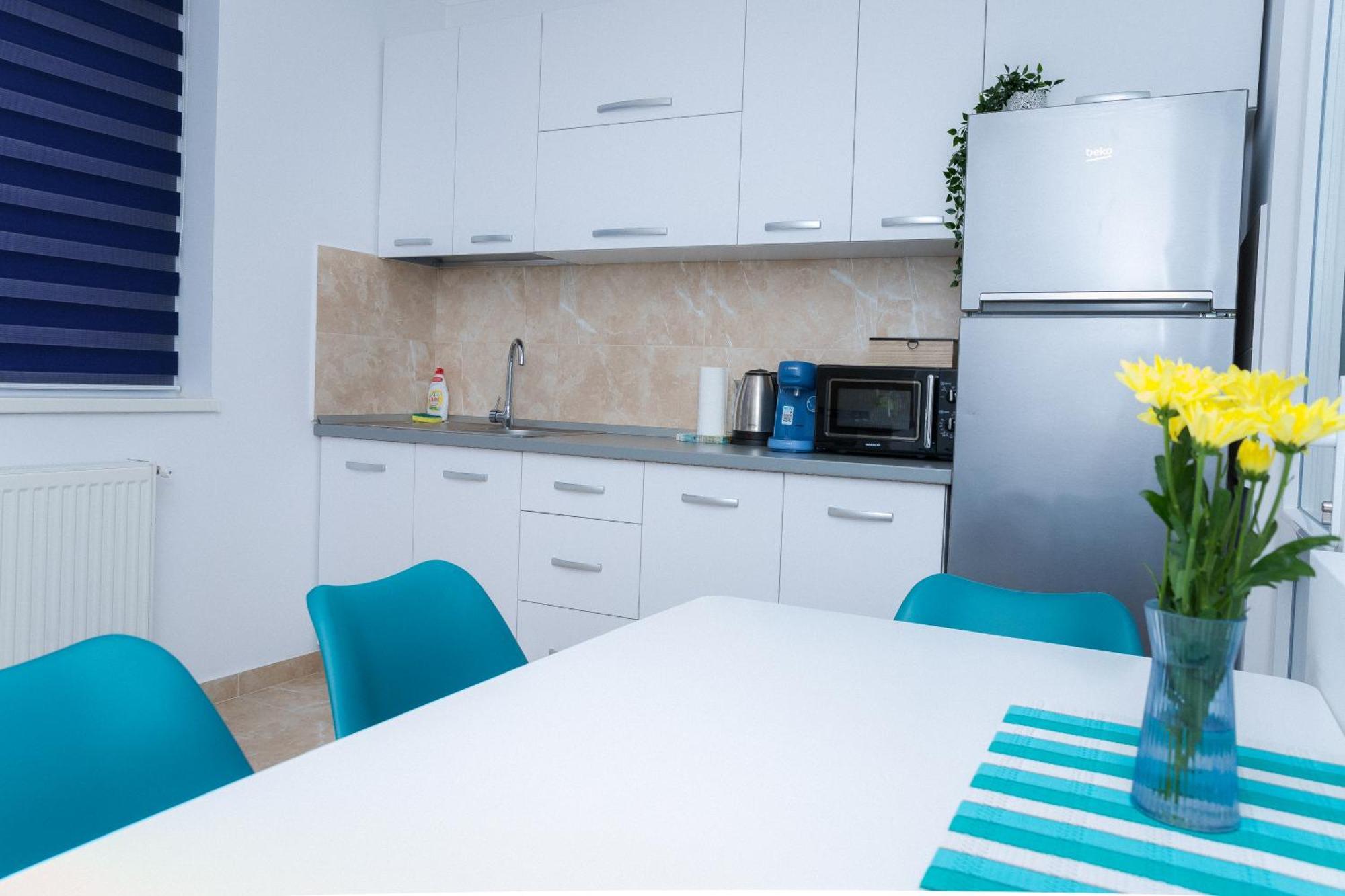 Elysian Urbanscape Brown, 2 Rooms, Near Bucharest Chiajna Luaran gambar